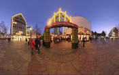 Der Eingang zum Ulmer Weihnachtsmarkt